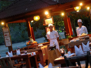 Sunrise Tropical Resort