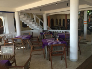 International Beach Hotel