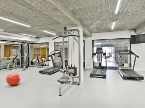 Napa Mermaid Hotel & Suites