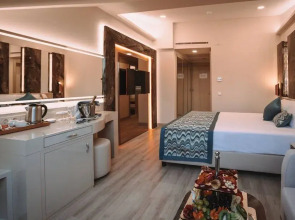 Отель Victory Be Mine 