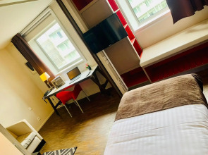 Standing Hotel Suites