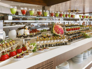 Ramada Resort by Wyndham Akbuk