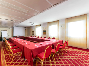 Hotel Mirage, Sure Hotel Collection by Best Western