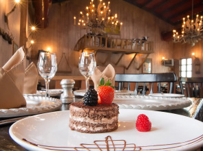 Golden Parnassus Resort & Spa All Inclusive