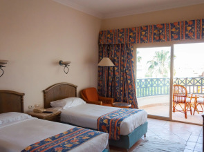 Coral Beach Resort Montazah