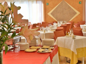 Best Western Hotel Cavalieri Della Corona