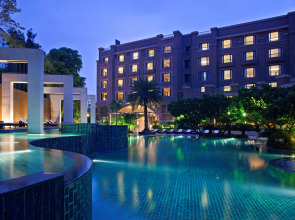 Radisson Blu Plaza Delhi Airport