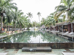 Segara Village Hotel