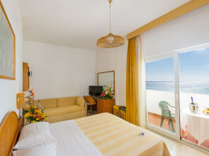 Ecoresort Le Sirenè - Caroli Hotels