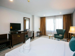 Empress Pattaya Hotel