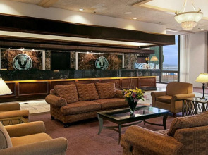 Holiday Inn Portland - Columbia Riverfront by IHG