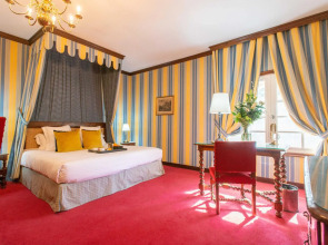 Château De Beauvois - La Maison Younan