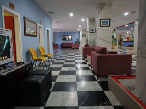 Apartamentos Pirámides