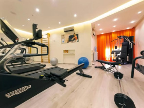 Отель Continental