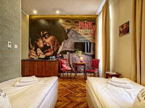 Stare Kino Cinema Residence