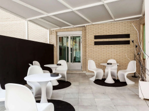 Apartamentos Sercotel Togumar