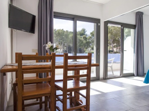 RV Hotels Apartamentos Treumal Park