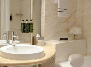 Отель Melia Athens