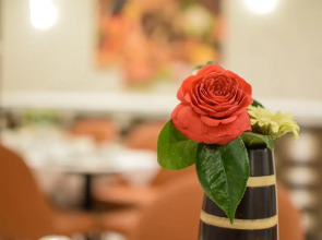 Pembridge Palace Hotel