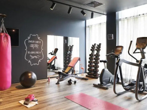 Moxy Paris Charles de Gaulle Airport