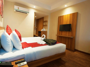 Hotel Le Roi Haridwar @ Har Ki Pauri Road