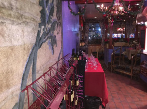 Los Angeles Backpackers Paradise Hostel