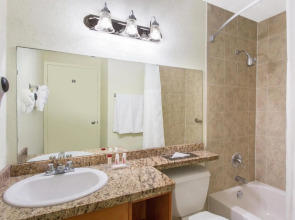 Ramada by Wyndham Hialeah/Miami Airport North