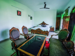 Swiss Cottage and Spa by Salvus