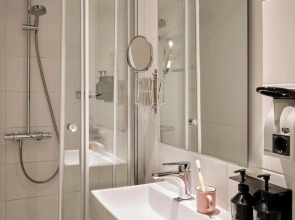 Max Brown Hotel Museum Square, part of Sircle Collection