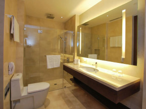 City Garden GRAND Hotel