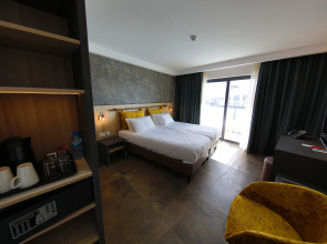 Ivy Hotel - Adults Only