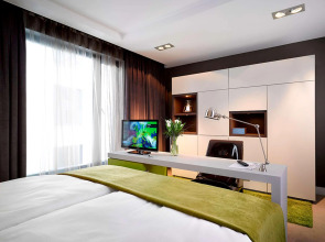 Отель INNSIDE by Melia Prague Old Town