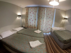 Plaza Hotel Hammersmith