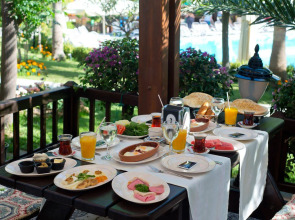 Aydinbey King's Palace & Spa -Ultra All Inclusive