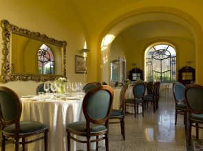 Villa Signorini Events & Hotel