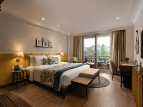 Aloha On The Ganges, Rishikesh