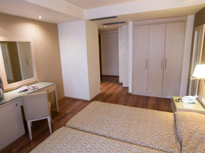 Davitel Tobacco Hotel