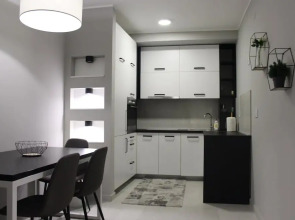 Home Living Apartments