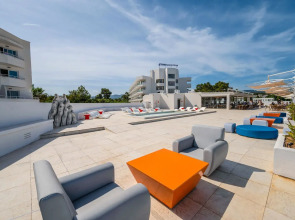Отель THB Naeco Ibiza - Adults Only