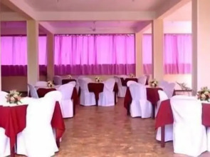 Green Shadows Beach Hotel