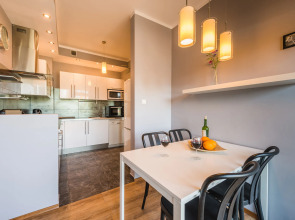 Warsaw Design Apartments