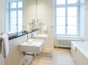 Hotel Schweizerhof Basel