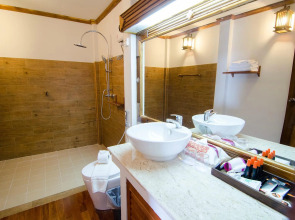 Отель Phi Phi The Beach Resort