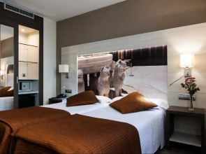 Отель Porcel Sabica