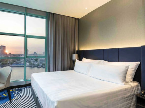 Chatrium Hotel Riverside Bangkok