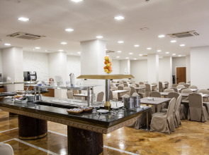 Отель Porcel Sabica