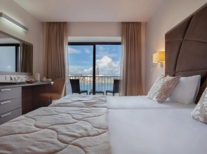 Plaza Regency Hotels