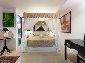 Orchid Hotel and Spa