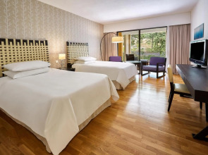 Курортный отель Sheraton Rhodes Resort