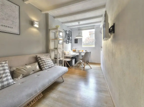 Santo Spirito Romantic by Mmega